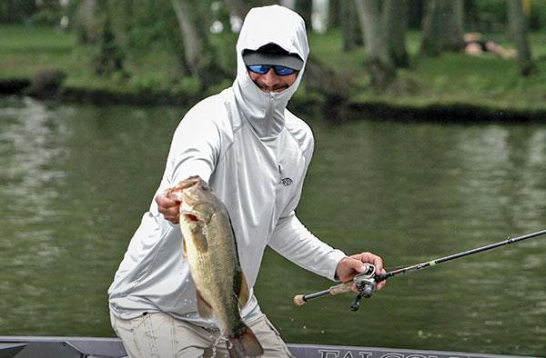 How Cifuentes fished, Top Elite baits, Why use underwater cams? –  BassBlaster