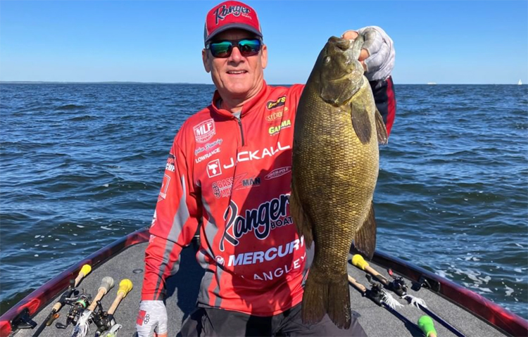5 with Lester, Biggest tourney smallie limit, Windy bank swimbaits –  BassBlaster